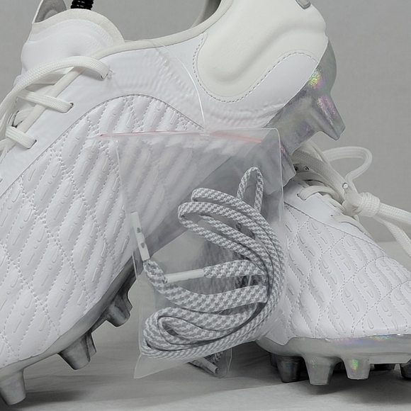Under Armour Magnetico Elite 3 FG Soccer Cleats Mens Sz 7 White 3026740-101 New